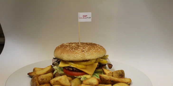 50% sleva na jakýkoli burger v Double Pub
