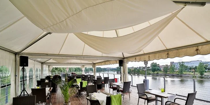 Romantický last minute pobyt v hotelu GreenYacht****