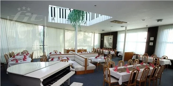 Odpočinek v Hotelu Fit na Kroměřížsku i s prohlídkou zámku