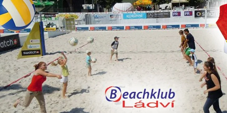 Hodinový pronájem venkovního kurtu na beachvolejbal