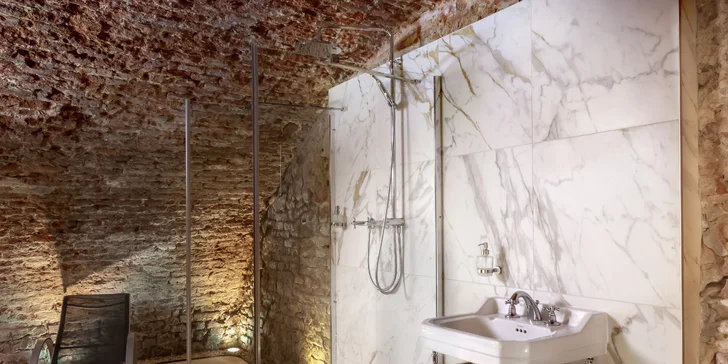 V prostorách wellness vyhlášeného 5* Smetana Hotelu se bude každá dáma cítit jako v pohádce.
