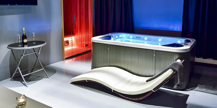 1 až 2 hodiny v privátním Luxury Spa s vířivkou, infrasaunou i malým občerstvením
