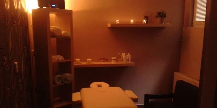 2 hodiny v privátní vířivce pro dva a sleva na masáž