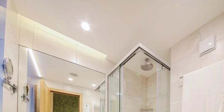 Moderní a stylové pokoje kategorie Deluxe prošly nedávnou renovací a nabízejí nadstandardní pohodlí.