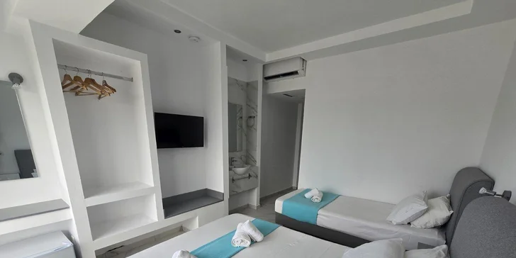 Všechny pokoje mají balkon.