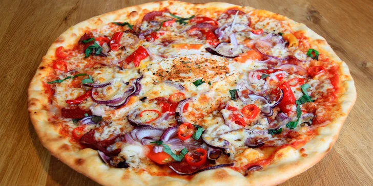 Výtečná pizza u Brněnské přehrady v restauraci Vingl