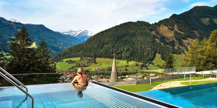 Pobyt v Rakúsku: 3* hotel blízko lyžiarskeho strediska a turistických trás, polpenzia aj wellness, možnosť vopred kúpiť skipas