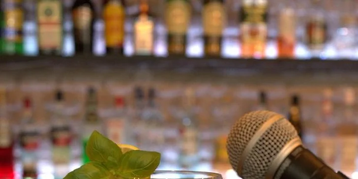 V nápojáku nechybí samozřejmě ani drinky s tequillou nebo limoncellem.