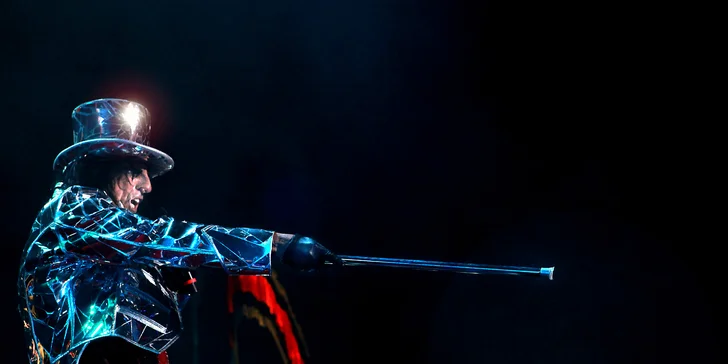 Show Alice Coopera jsou děsivé, šokující a fascinující.