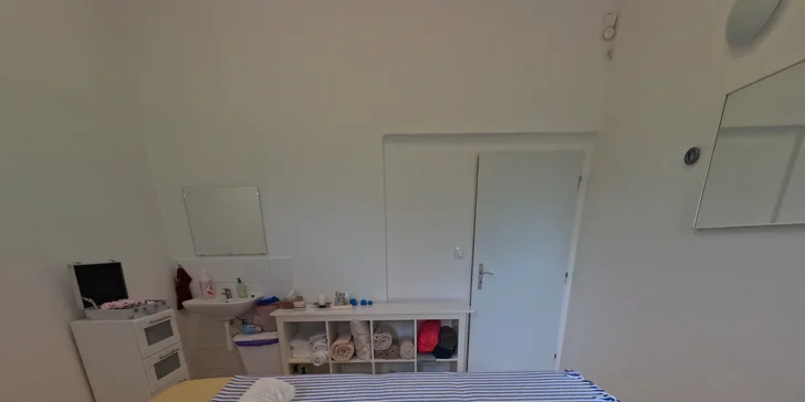  Delší verze dopřeje hlubokou regeneraci a důkladně uvolní každý sval. 