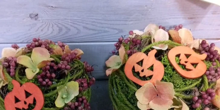 Flowerbox je originální krabice naplněná stylovým květinovým aranžmá.