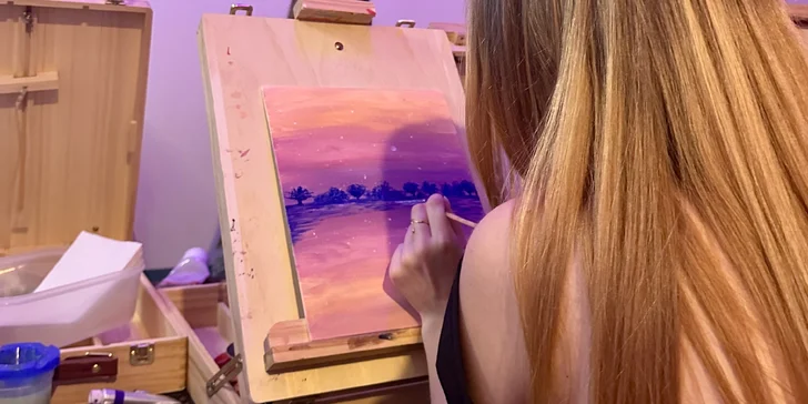 Během malování budete popíjet víno. 