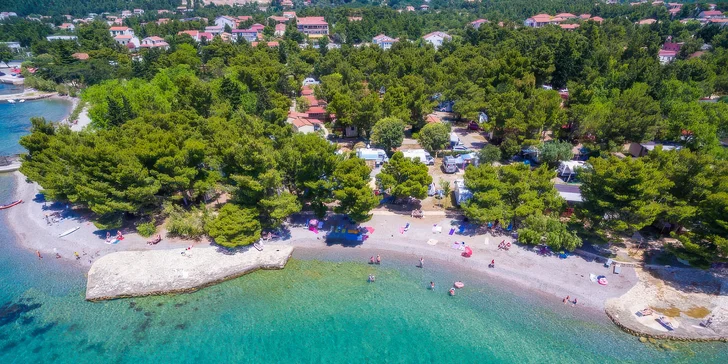 Na pláž je to z domků jen 150-200 m.