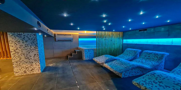 Wellness je asi 5 minut od apartmánů Modern, je tu sauna, parní sauna a vířivka. 