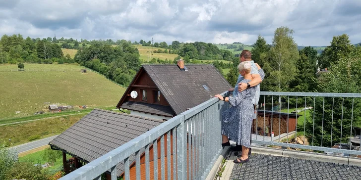 Užijete si odtud nádherný výhled na jesenickou přírodu.