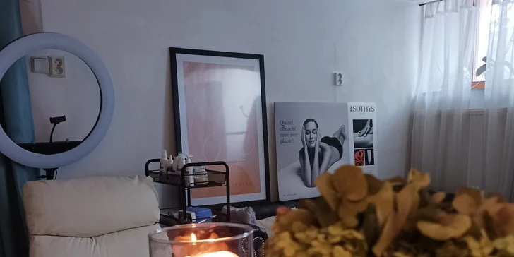 Dále se můžete těšit na masáž hlavy a masáž chodidel.