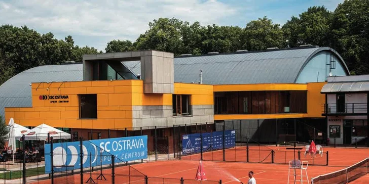 Pokud se v centru zdržíte a budete mít ještě sílu, můžete si tu zahrát i bowling, tenis nebo badminton.