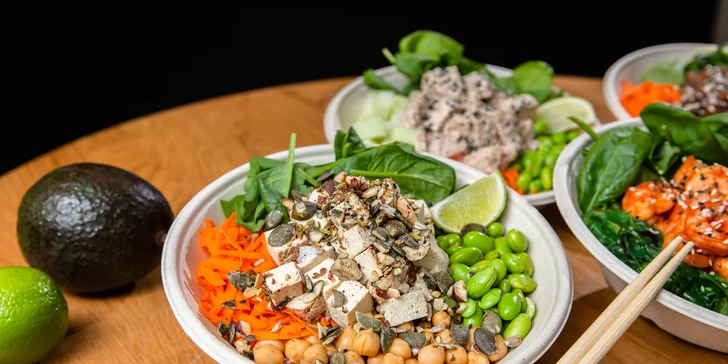 Vegánske Poké + wakame šalát + bezodný nápoj 