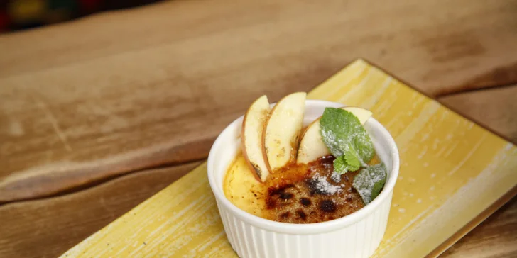 Na závěr vás čeká i dezert - u Plato Mexico je to crème brûlée. 