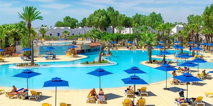 4* hotel Royal Karthago v Tunisku přímo u pláže: letenky, all inclusive, bazén, dětský klub Čedog