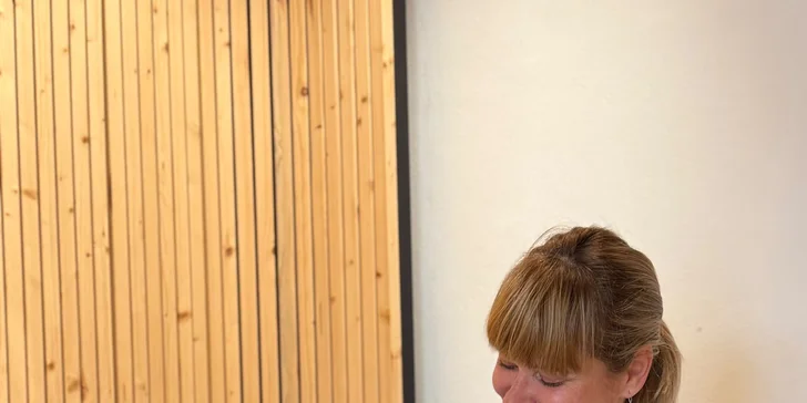 Pejsek si užije wellness proceduru s ozónovou koupelí pro hloubkové čištění srsti a pokožky. 