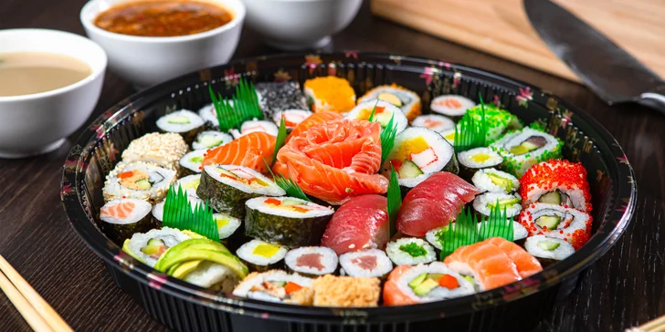 Lahodné sushi sety z čínskej reštaurácie Peking – osobný odber aj rozvoz