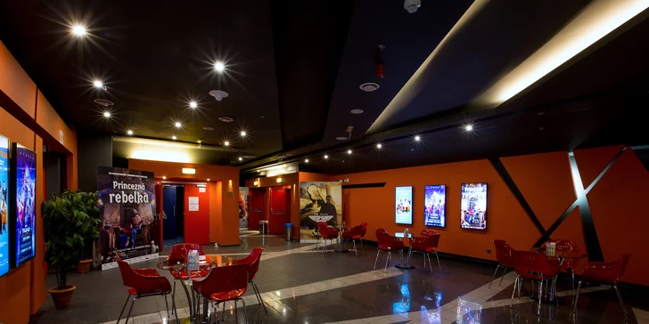 Pred filmom si môžete posedieť v príjemných priestoroch Ster Century Cinemas