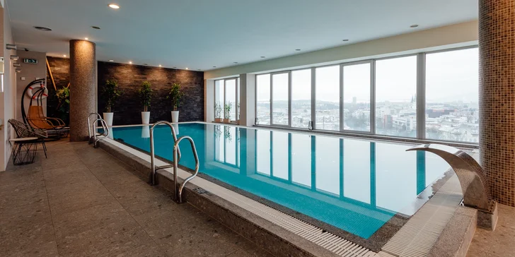 Doprajte si vo dvojici wellness s chutnou talianskou večerou v hoteli Holiday Inn