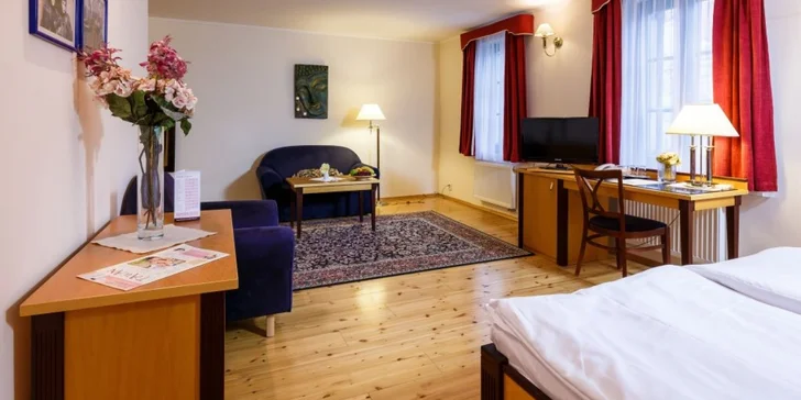 Ubytujete se buď v pokoji Deluxe nebo v Apartmá.