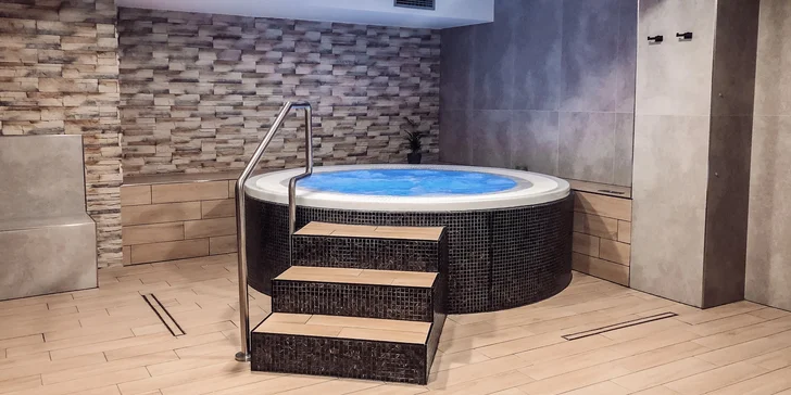 Se správně zvolenou variantou vás čeká ještě pořádná porce relaxu v nově zbudovaném wellness centru. 