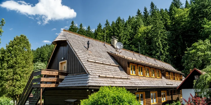 Ubytování se nachází v klidném resortu Kyčerka obklopeném turistickými stezkami.