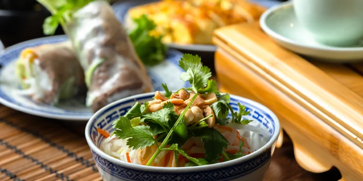 Nom su hao: Vietnamský kalerábový šalát