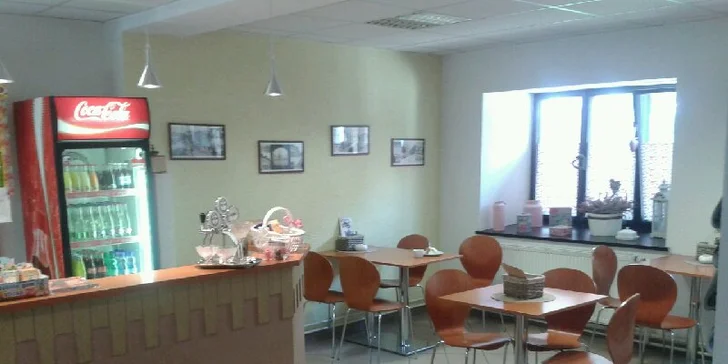 2 ledové kávy nebo 2 poháry horké lásky