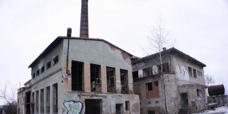 Paintballová přestřelka bez časového limitu: 100 či 200 kuliček a komplet výbava