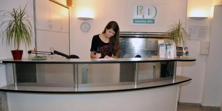 Zvětšení poprsí pomocí vlastního tuku