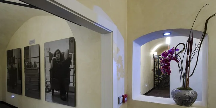 Romantický pobyt v Litomyšli s masáží i sektem