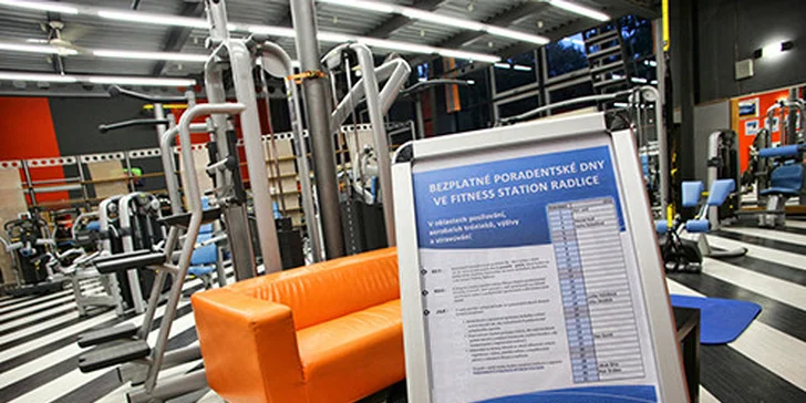 3 vstupy do fitness a 2 vstupy do bazénu v Radlicích