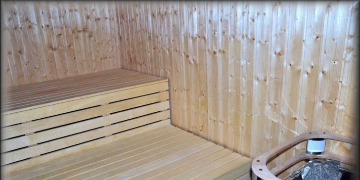 Privátní wellness se saunou a vířivkou pro dva