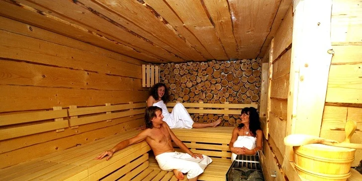 Zimní sportování i relax ve Vysokých Tatrách pro dva