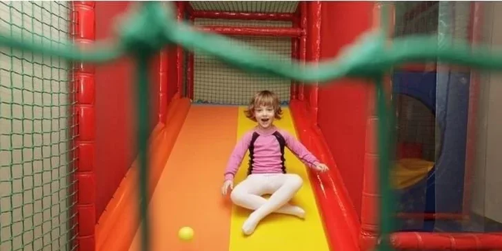 3-4 dny s plnou penzí a all inclusive nápoji v Harrachově v extra velkých apartmánech