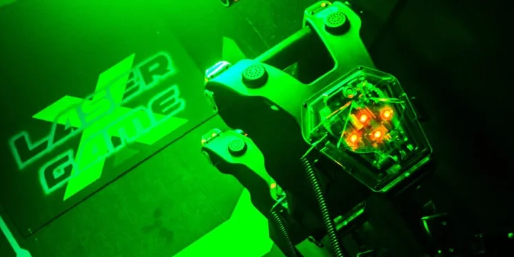 Akční laserová střílečka pro sólisty i týmové hráče