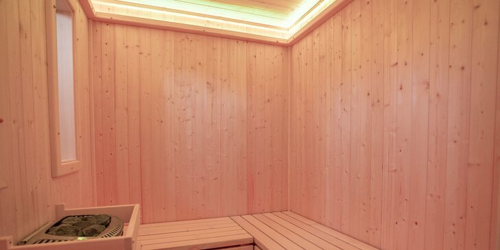 Pobyt v krásném čtyřhvězdičkovém penzionu Polabí včetně neomezené sauny a zážitkové polopenze