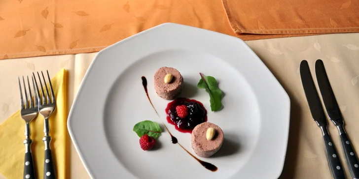 Zvěřinové menu pro dva v restauraci U Císařů