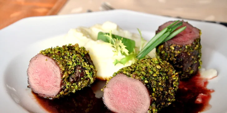 Zvěřinové menu pro dva v restauraci U Císařů