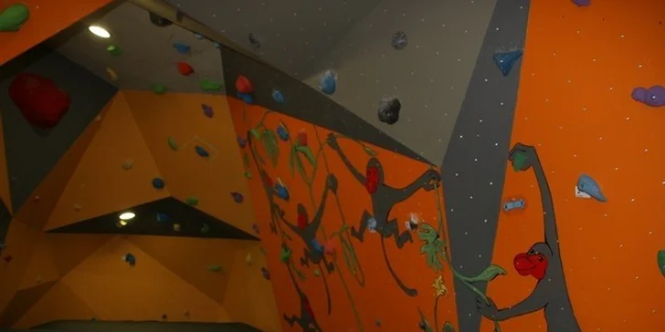 Vstup pro dva nebo neomezená permanentka na lezeckou stěnu na prázdniny