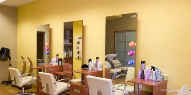 550Kč za profesionální kadeřnické služby v nejlepším libereckém salonu H2O2 v hodnotě 1100 Kč. Nové trendy a styl se slevou 50%!