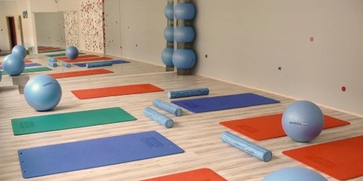 5 vstupů na Pilates, Hathajógu nebo Flowin (60 min)
