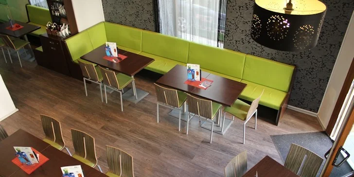 Dva maxi burgery z oceňovaného Double Pubu