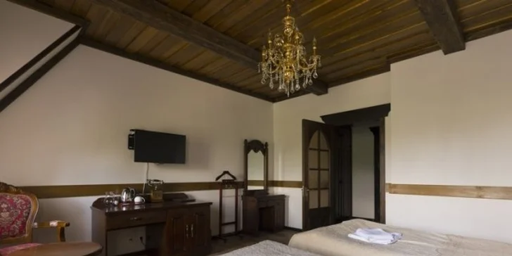 Luxusní wellness pobyt pro dva v zámeckém hotelu