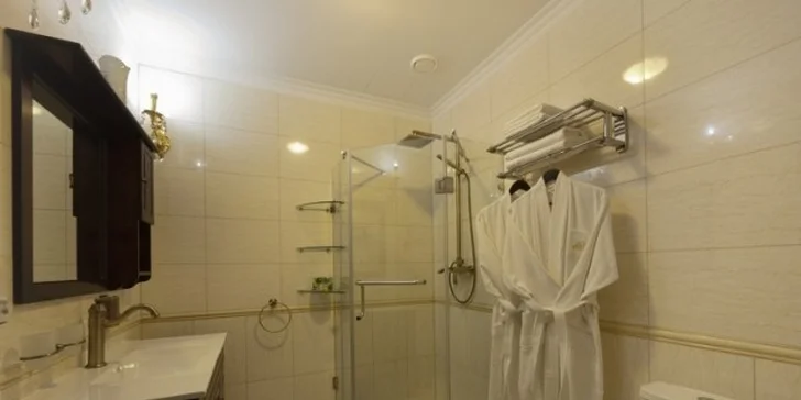 Luxusní wellness pobyt pro dva v zámeckém hotelu